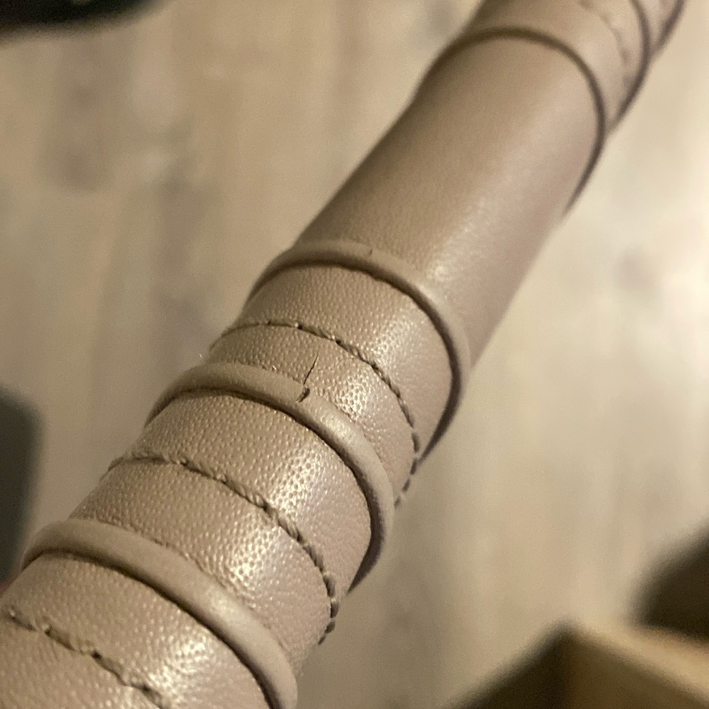 none - Picture 3 of 16